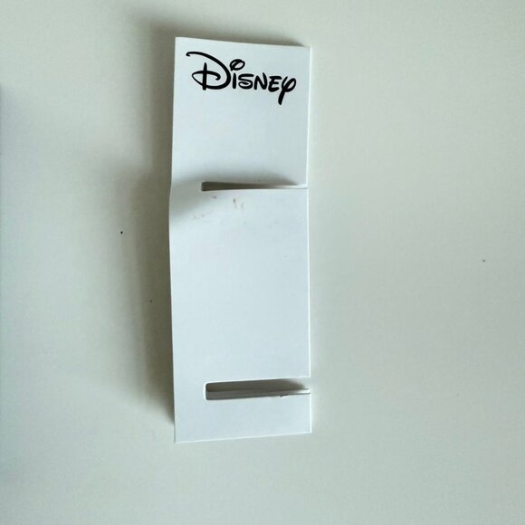 NWT - Disney Adult Classic Metal Bracelet Analog Quartz Watch - Picture 16 of 16